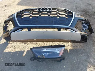 2024 Audi Q5 S line Premium with VIN WA1G2AFY6R2104354, listed as a IAAI auction lot 42248000 with 6,157 mi miles and . Bid and sale history available at DreamBid. Image 12.
