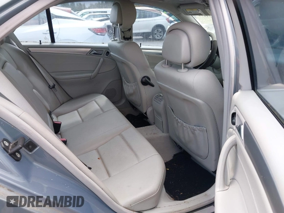 2006 Mercedes-Benz C 230 Sport с VIN WDBRF52H06F730923, выставлен на аукционе IAAI как лот 42314179 с пробегом 123 162 миль миль и . История ставок и продаж доступна на DreamBid. Изображение 8.