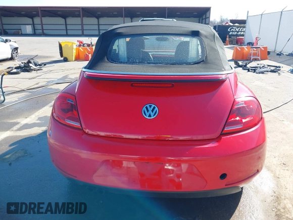 2013 Volkswagen Beetle 2.5L with VIN 3VW5P7AT1DM833048, listed as a IAAI auction lot 41769453 with Not Provided miles and . Bid and sale history available at DreamBid. Image 16.