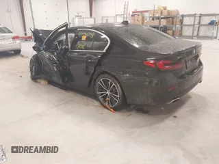 2022 BMW 5 Series 540i xDrive with VIN WBA73BJ09NWX56346, listed as a IAAI auction lot 41476038 with Not provided miles and . Bid and sale history available at DreamBid. Image 3.