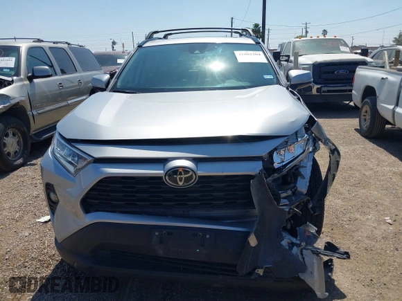 2019 Toyota RAV4 XLE with VIN 2T3W1RFVXKC023834, listed as a IAAI auction lot 41802204 with 78,187 mi miles. Bid and sale history available at carsss.com. Image 13.