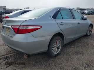2017 Toyota Camry XLE with VIN 4T1BF1FK7HU806505, listed as a IAAI auction lot 41102232 with 283,498 mi miles. Bid and sale history available at carsss.com. Image 4.