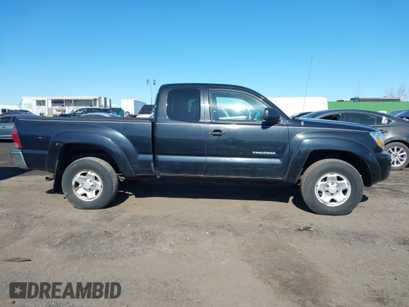 2006 Toyota Tacoma PreRunner z VIN 5TETU62N76Z314606, wystawiony jako IAAI lot #41647446 z przebiegiem 119 769 mil mil oraz . Historia ofert i sprzedaży dostępna na DreamBid. Obrazek 13.