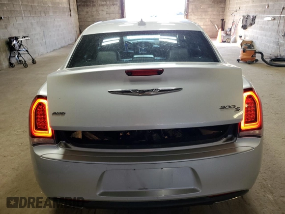 2020 Chrysler 300 S with VIN 2C3CCAGG6LH128552, listed as a Copart auction lot 49165995 with 50,925 mi miles and Salvage Title. Bid and sale history available at DreamBid. Image 6.
