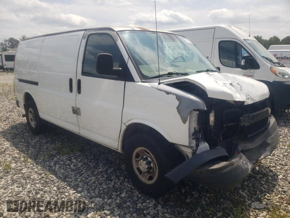 2010 Chevrolet Express Cargo with VIN 1GCZGFBA0A1107010, listed as a Copart auction lot 68525544 with 183,399 mi miles and Salvage title. Bid and sale history available at DreamBid. Image 4.