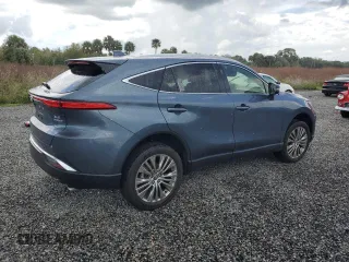 2022 Toyota Venza LE with VIN JTEAAAAH7NJ116742, listed as a Copart auction lot 74049284 with 0 mi miles and Non Repairable. Bid and sale history available at carsss.com. Image 3.