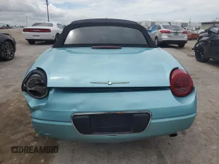 2002 Ford Thunderbird Hardtop Premium z VIN 1FAHP60A62Y128330, wystawiony jako Copart lot #71269834 z przebiegiem 96 182 mil mil oraz Szkoda całkowita • Salvage title. Historia ofert i sprzedaży dostępna na DreamBid. Obrazek 6.