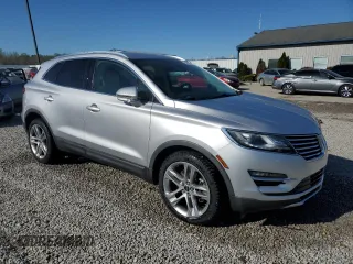 2016 Lincoln MKC Reserve with VIN 5LMTJ3DH5GUJ08539, listed as a Copart auction lot 52042545 with 81,902 mi miles and Salvage Title. Bid and sale history available at DreamBid. Image 4.