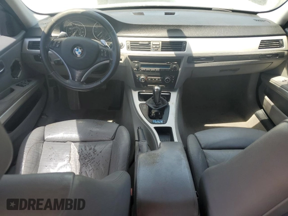 2008 BMW 3 Series 328i with VIN WBAVA37508NL48589, listed as a Copart auction lot 54542995 with 170,035 mi miles and Salvage Title. Bid and sale history available at DreamBid. Image 8.