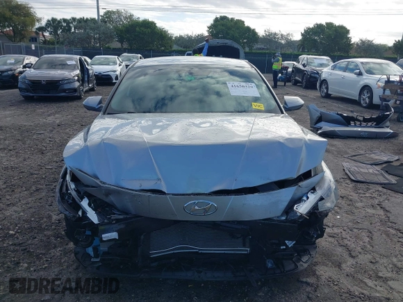 2022 Hyundai Elantra SEL with VIN 5NPLM4AG4NH057669, listed as a IAAI auction lot 41650329 with 14,763 mi miles and . Bid and sale history available at DreamBid. Image 12.