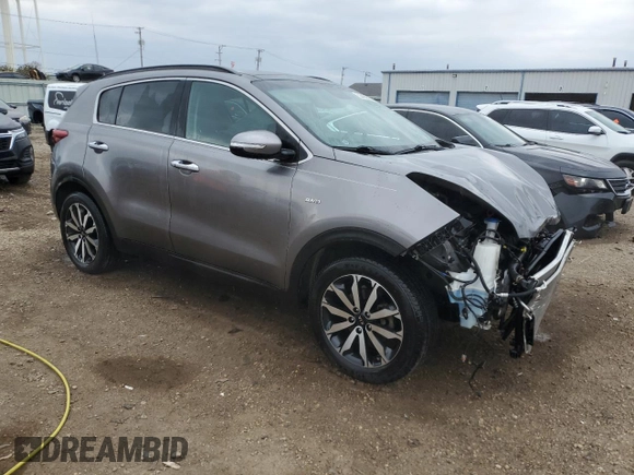 2018 Kia Sportage EX z VIN KNDPNCAC6J7384899, wystawiony jako Copart lot #53459515 z przebiegiem 49 229 mil mil oraz Szkoda całkowita • Salvage title. Historia ofert i sprzedaży dostępna na DreamBid. Obrazek 4.