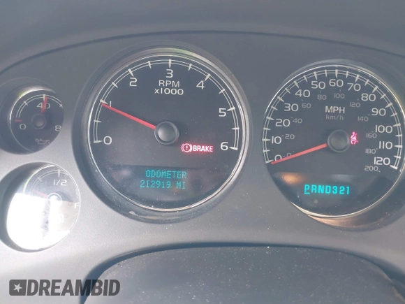 2007 Chevrolet Tahoe LS with VIN 1GNFC13C57R417897, listed as a IAAI auction lot 42588952 with 212,919 mi miles and . Bid and sale history available at DreamBid. Image 7.