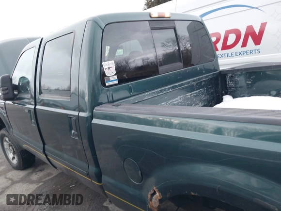 2010 Ford Super Duty F-250 SRW XL with VIN 1FTSW2B50AEA06431, listed as a IAAI auction lot 41406607 with 229,665 mi miles. Bid and sale history available at carsss.com. Image 14.