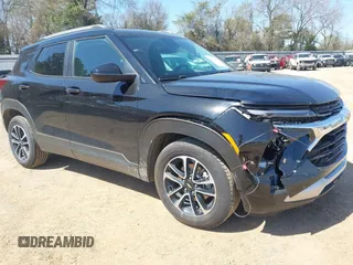 2024 Chevrolet TrailBlazer LT with VIN KL79MPS20RB176256, listed as a IAAI auction lot 41721812 with 23,653 mi miles. Bid and sale history available at carsss.com. Image 1.