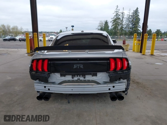 2019 Ford Mustang GT with VIN 1FA6P8CF6K5162876, listed as a IAAI auction lot 41932663 with 20,242 mi miles. Bid and sale history available at carsss.com. Image 17.