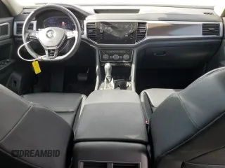 2019 Volkswagen Atlas SEL z VIN 1V2ER2CA7KC609601, wystawiony jako Copart lot #49333045 z przebiegiem 76 179 mil mil oraz Szkoda całkowita • Salvage title. Historia ofert i sprzedaży dostępna na DreamBid. Obrazek 8.