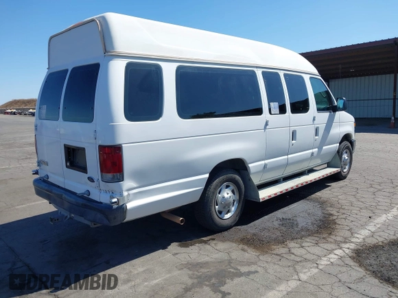 2008 Ford Econoline Cargo Commercial with VIN 1FTNS24W48DB56945, listed as a IAAI auction lot 42520468 with 97,068 mi miles and . Bid and sale history available at DreamBid. Image 4.