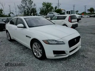2017 Jaguar XF 35t Premium with VIN SAJBD4BV7HCY48451, listed as a Copart auction lot 58133385 with 65,085 mi miles and Salvage title. Bid and sale history available at DreamBid. Image 13.