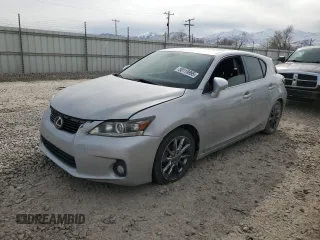 2012 Lexus CT 200h z VIN JTHKD5BH6C2090243, wystawiony jako Copart lot #50115995 z przebiegiem 237 540 mil mil oraz Szkody całkowita. Historia ofert i sprzedaży dostępna na DreamBid. Obrazek 1.