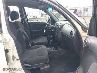 2005 Chrysler PT Cruiser Touring with VIN 3C4FY58B35T549756, listed as a IAAI auction lot 41885121 with 188,884 mi miles. Bid and sale history available at carsss.com. Image 5.