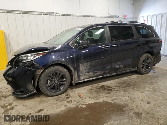 2024 Toyota Sienna XSE z VIN 5TDDSKFC2RS117341, wystawiony jako Copart lot #46500865 z przebiegiem 14 637 mil mil oraz Szkoda całkowita • Salvage title. Historia ofert i sprzedaży dostępna na DreamBid. Obrazek 1.