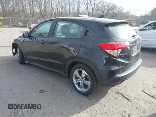 2021 Honda HR-V LX with VIN 3CZRU6H32MM732561, listed as a IAAI auction lot 41198953 with 21,905 mi miles. Bid and sale history available at carsss.com. Image 3.
