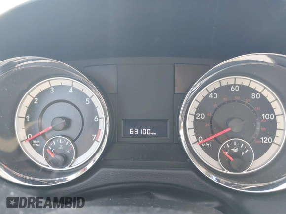 2019 Dodge Grand Caravan SE with VIN 2C7WDGBG7KR803126, listed as a IAAI auction lot 40835937 with 63,100 mi miles and . Bid and sale history available at DreamBid. Image 7.