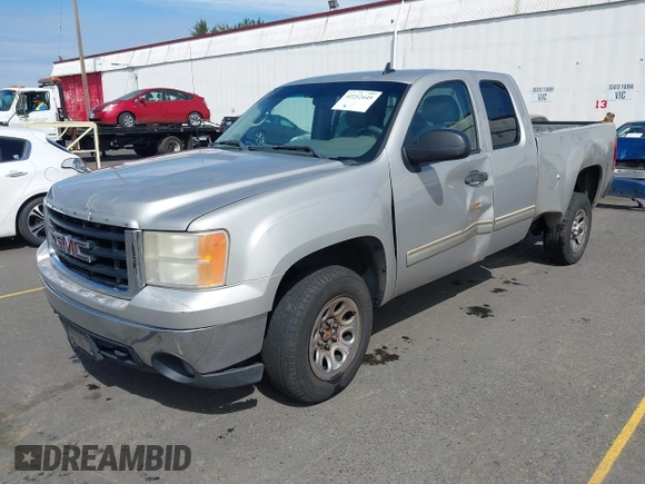 2008 GMC Sierra 1500 Work Truck z VIN 2GTEC19C381102196, wystawiony jako IAAI lot #42212449 z przebiegiem 213 361 mil mil oraz . Historia ofert i sprzedaży dostępna na DreamBid. Obrazek 18.