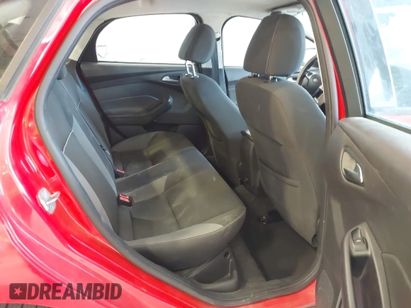 2013 Ford Focus SE with VIN 1FADP3F26DL159395, listed as a IAAI auction lot 42026763 with 165,259 mi miles. Bid and sale history available at carsss.com. Image 8.