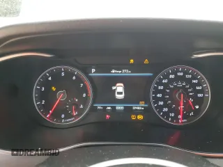 2019 Genesis G70 2.0T Advanced with VIN KMTG44LA8KU034148, listed as a Copart auction lot 71370214 with 37,482 mi miles and Non Repairable. Bid and sale history available at carsss.com. Image 9.