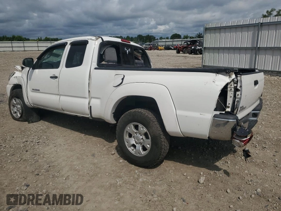 2013 Toyota Tacoma z VIN 5TFUX4EN7DX021546, wystawiony jako Copart lot #59913335 z przebiegiem 110 880 mil mil oraz Nie do naprawy • Non repairable. Historia ofert i sprzedaży dostępna na DreamBid. Obrazek 2.