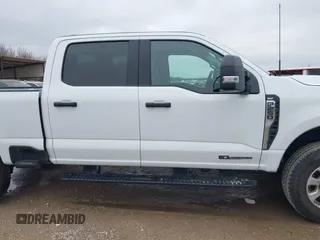 2024 Ford Super Duty F-250 SRW XL with VIN 1FT7W2BT6RED57554, listed as a IAAI auction lot 41546492 with 20,731 mi miles. Bid and sale history available at carsss.com. Image 13.