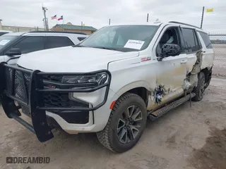 2021 Chevrolet Tahoe Z71 with VIN 1GNSKPKD3MR443411, listed as a IAAI auction lot 41593693 with 118,880 mi miles. Bid and sale history available at carsss.com. Image 2.