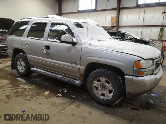 2006 GMC Yukon SLT with VIN 1GKEK13T76J149735, listed as a Copart auction lot 43025715 with 304,493 mi miles and Salvage Title. Bid and sale history available at carsss.com. Image 4.