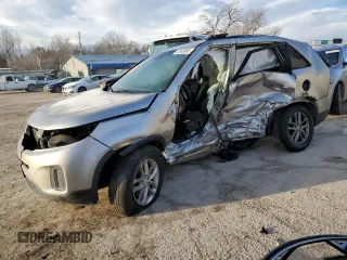 2015 Kia Sorento LX with VIN 5XYKTDA78FG646456, listed as a Copart auction lot 43163885 with 0 mi miles and Salvage Title. Bid and sale history available at carsss.com. Image 1.