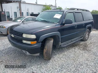 2006 Chevrolet Suburban LS w/1WT with VIN 1GNEC16Z36J176432, listed as a IAAI auction lot 42053552 with 364,087 mi miles. Bid and sale history available at carsss.com. Image 2.