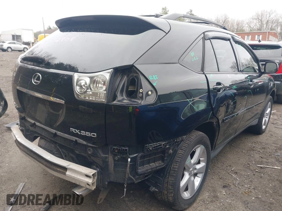 2007 Lexus RX 350 with VIN 2T2HK31U17C028157, listed as a IAAI auction lot 42027517 with 185,440 mi miles. Bid and sale history available at carsss.com. Image 4.