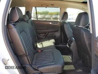 2024 Volkswagen Atlas SEL Premium R-Line z VIN 1V2FR2CA8RC516391, wystawiony jako Copart lot #51739075 z przebiegiem 21 723 mil mil oraz Szkoda całkowita • Salvage title. Historia ofert i sprzedaży dostępna na DreamBid. Obrazek 11.
