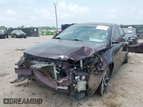 2017 Buick Regal with VIN 2G4GM5EX9H9113819, listed as a IAAI auction lot 42255633 with 97,281 mi miles and . Bid and sale history available at DreamBid. Image 18.