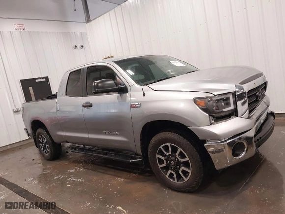 2007 Toyota Tundra SR5 with VIN 5TFBV54177X024209, listed as a IAAI auction lot 41875943 with 198,852 mi miles. Bid and sale history available at carsss.com. Image 14.