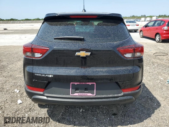 2024 Chevrolet TrailBlazer LS with VIN KL79MMS29RB034339, listed as a Copart auction lot 49278855 with 17,650 mi miles and Salvage Title. Bid and sale history available at carsss.com. Image 6.