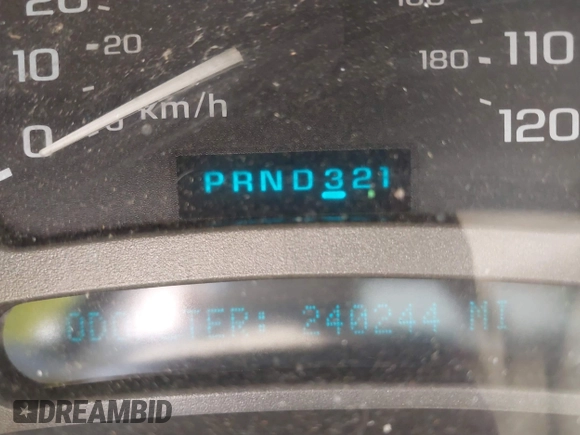 2003 GMC Sierra Denali z VIN 2GTFK69U531270072, wystawiony jako IAAI lot #42004573 z przebiegiem 240 244 mil mil oraz . Historia ofert i sprzedaży dostępna na DreamBid. Obrazek 16.