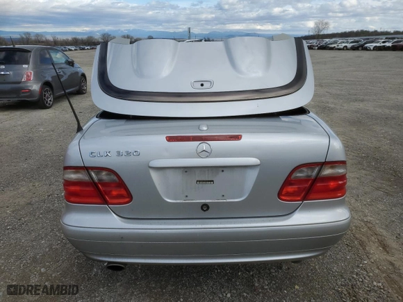 2001 Mercedes-Benz CLK-Class 3.2L with VIN WDBLK65G41T076173, listed as a Copart auction lot 46253745 with 175,868 mi miles and Clean Title. Bid and sale history available at carsss.com. Image 6.
