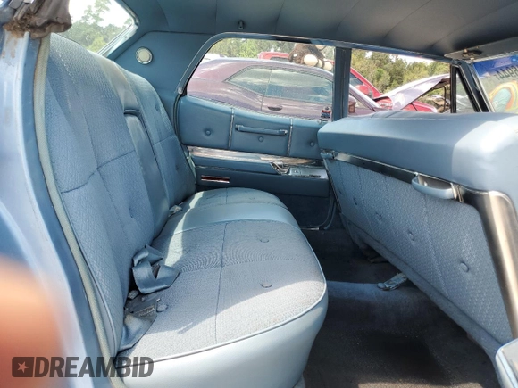 1967 Cadillac DeVille z VIN L7112679, wystawiony jako Copart lot #67846944 z przebiegiem Nie podano mil oraz Szkoda całkowita • Salvage title. Historia ofert i sprzedaży dostępna na DreamBid. Obrazek 10.