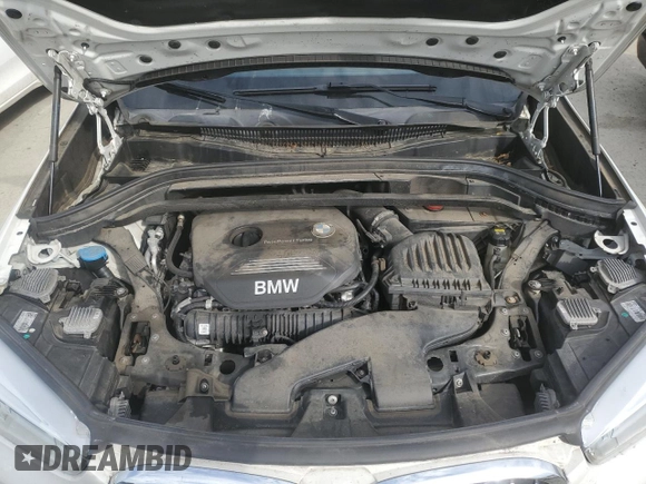 2017 BMW X1 xDrive28i with VIN WBXHT3C32H5F81474, listed as a Copart auction lot 55238895 with 86,264 mi miles and Salvage Title. Bid and sale history available at DreamBid. Image 12.