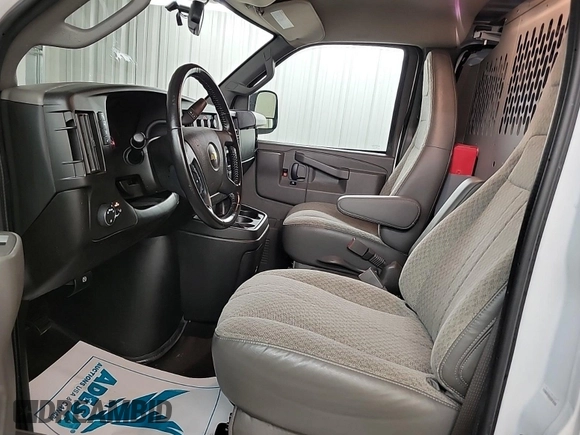 2022 Chevrolet Express Cargo with VIN 1GCWGAFPXN1225074, listed as a IAAI auction lot 42774188 with 101,508 mi miles and . Bid and sale history available at DreamBid. Image 49.