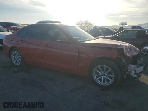 2017 BMW 3 Series 320i z VIN WBA8E1G34HNU16218, wystawiony jako Copart lot #42937665 z przebiegiem 96 549 mil mil oraz Szkoda całkowita • Salvage title. Historia ofert i sprzedaży dostępna na DreamBid. Obrazek 4.