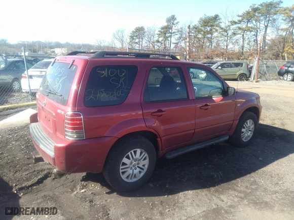 2007 Mercury Mariner Luxury with VIN 4M2YU91157KJ09372, listed as a IAAI auction lot 38729017 with 999,999 mi miles. Bid and sale history available at carsss.com. Image 4.
