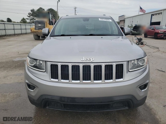 2014 Jeep Grand Cherokee Laredo with VIN 1C4RJEAG8EC393569, listed as a Copart auction lot 49244895 with 151,998 mi miles and Salvage Title. Bid and sale history available at carsss.com. Image 5.