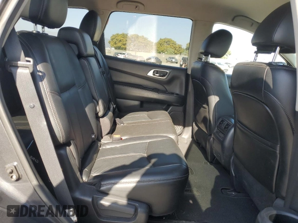 2014 Nissan Pathfinder Platinum z VIN 5N1AR2MN8EC709319, wystawiony jako Copart lot #62236285 z przebiegiem 149 029 mil mil oraz Czysty tytuł • Clean title. Historia ofert i sprzedaży dostępna na DreamBid. Obrazek 11.